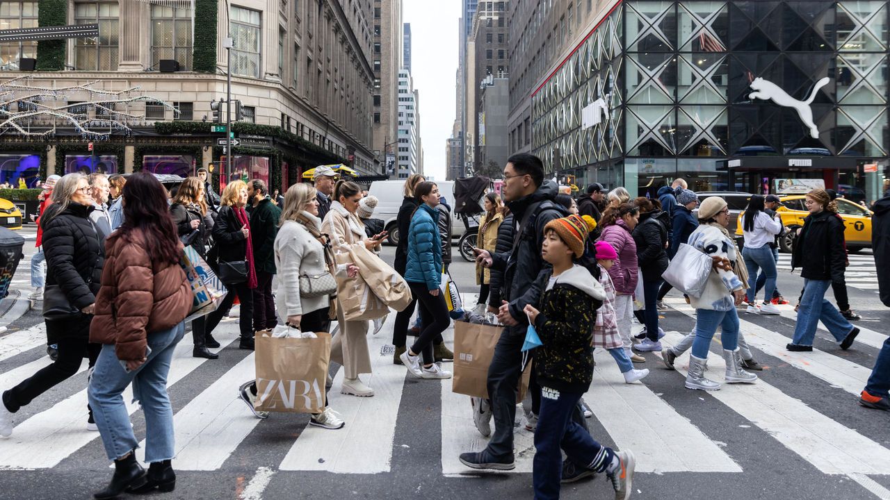 Shoppers In Manhattan On Black Friday